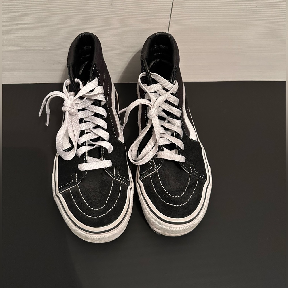 Vans - Black Hightops